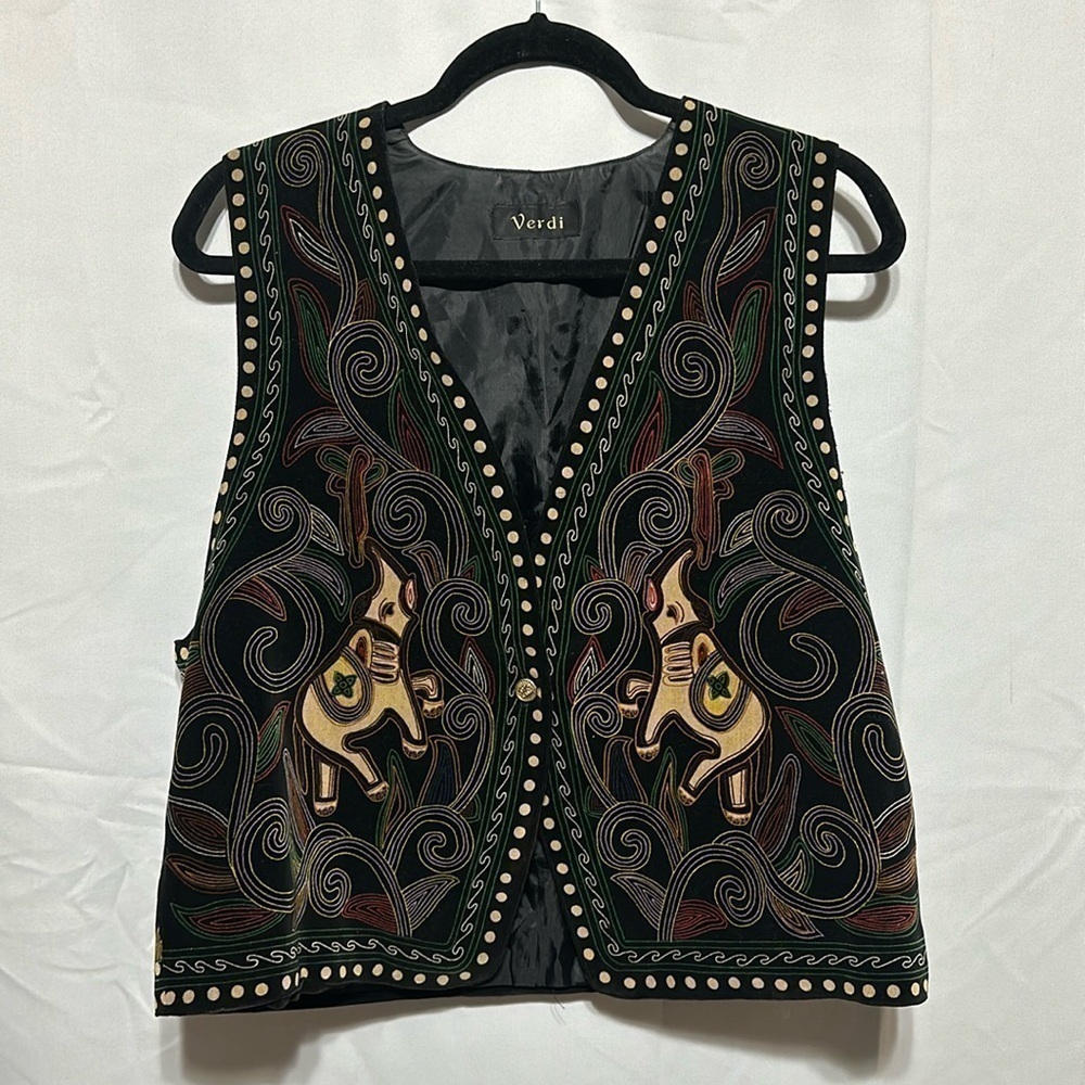 VERDI Women’s Vintage Bohemian Elephant Vest